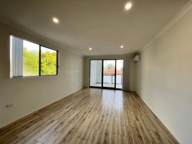 Two bedrooms in central location