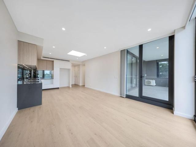 TWO BEDROOMS WITH STUDY AREA EMBRACE LUXURY DESIGN IN GREAT CENTRAL LOCATION