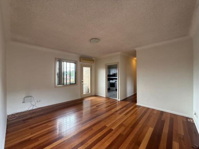 Two Bedrooms Unit!
