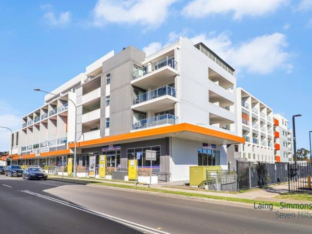 Two bedrooms unit in the heart of Quakers Hill