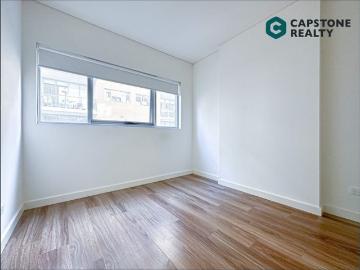 Two bedroon plus two bathroom in the heart of Wolli creek