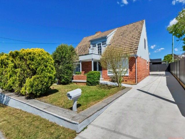 Two Exceptional Homes on One Title Income potential, Multi Generational Living 6 bed, 2 bath + studio with study + 2 bath