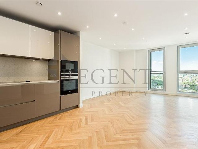 Two Fifty One, Southwark Bridge Road SE1, 2 bed flat to rent, £3,500 pcm | PrimeLocation