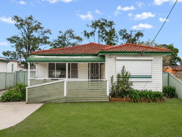 TWO HOUSES | RETURNING $1170 PER WEEK!