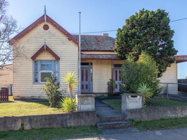 TWO HOMES IN ONE ON BELMORE