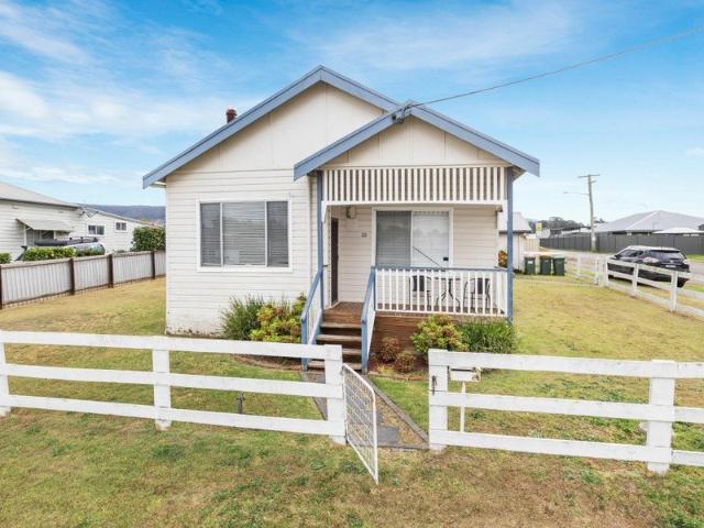 Two Homes, One Address â Dual Living on 809mÂ² in the Heart of Bellbird