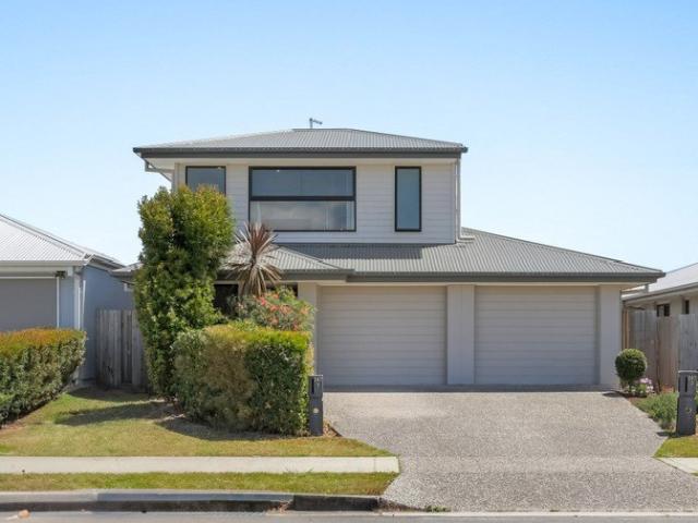 TWO HOMES. ONE ADDRESS. DUAL OCCUPANCY OPPORTUNITY!