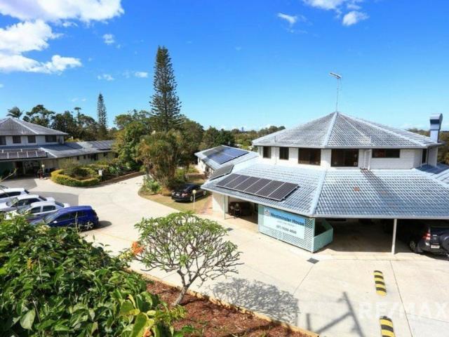 Two Incomes On One Title Invest In Your Future Income Focused Opportunity In The Heart Of The Gold Coast