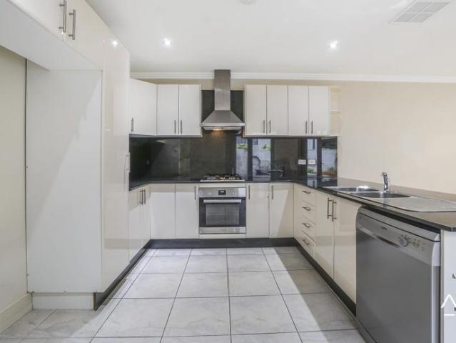 Two level Cottage
