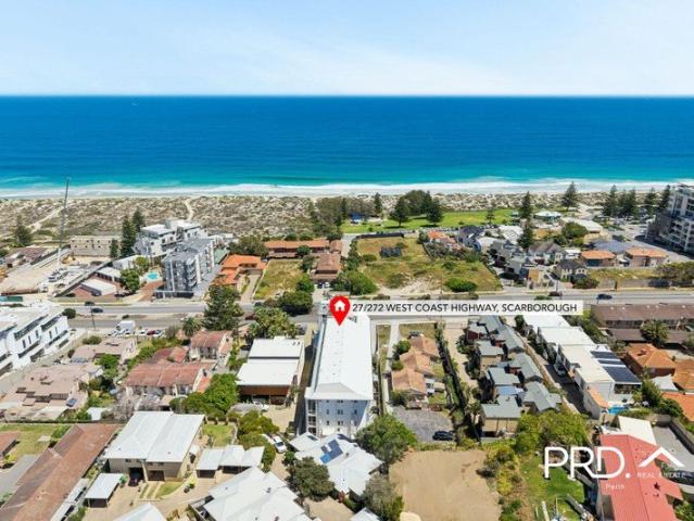 Two Level Apartment with Ocean Views in Scarborough