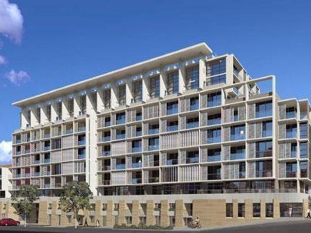 Two Levels, Partially Furnished One Bedroom Apartment with a Great Location to City, Darling Harbour & Universities