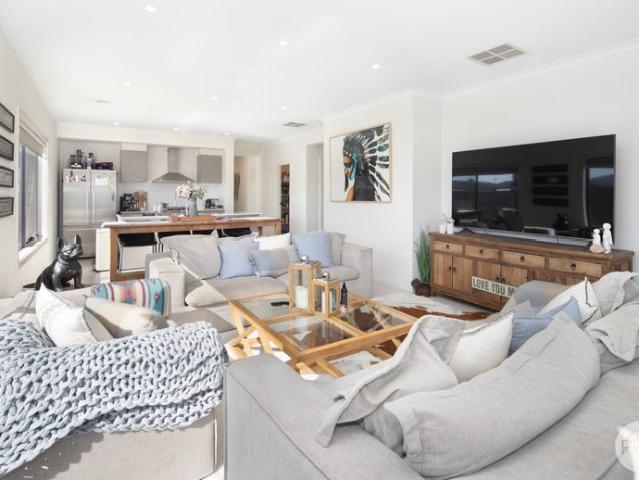 TWO LIVING AREAS & FANTASTIC SIZED YARD, 4 BED HOME