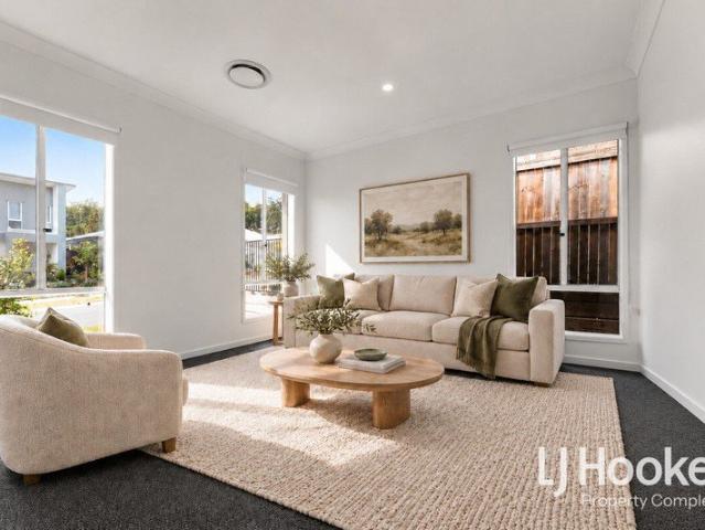 Two Living Zones Walking Distance to Parks Ducted AC