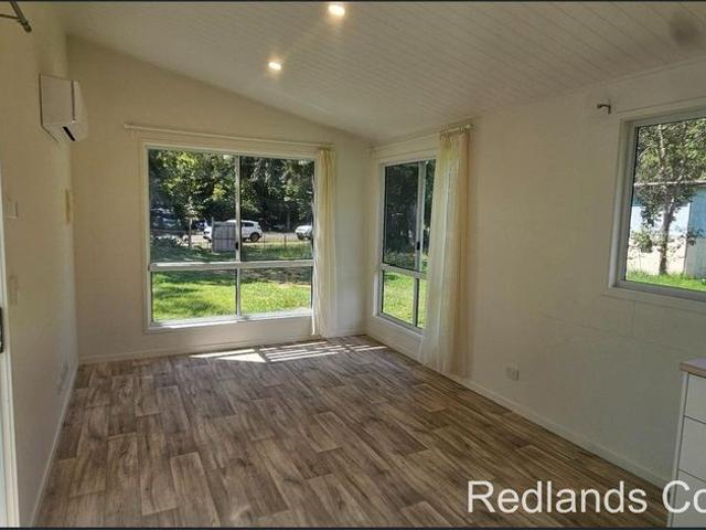 Two Separate Dwellings on a Large Block – Flexible Rental Options