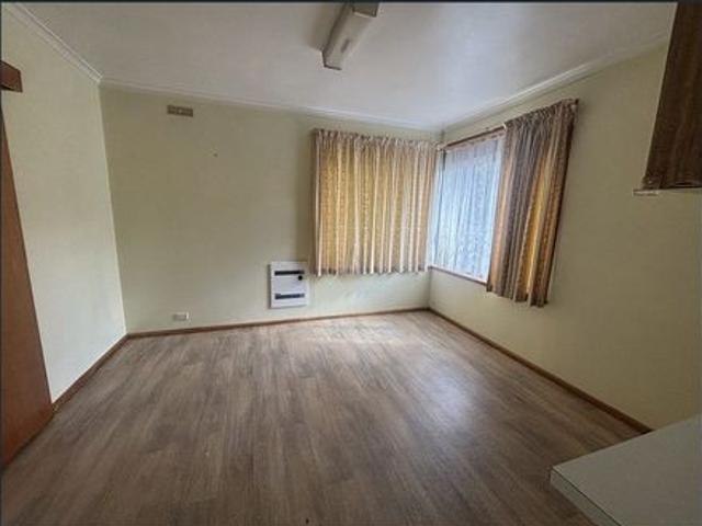 TWO SPACIOUS LIVING AREAS
