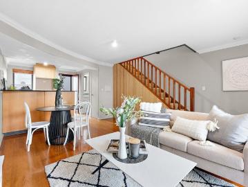 Two Storey Apartment with Dual Ensuites & Private Courtyard in Prime West Perth Location