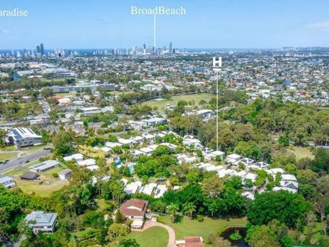 Two Storey Family Home In Exclusive Woodlands Estate