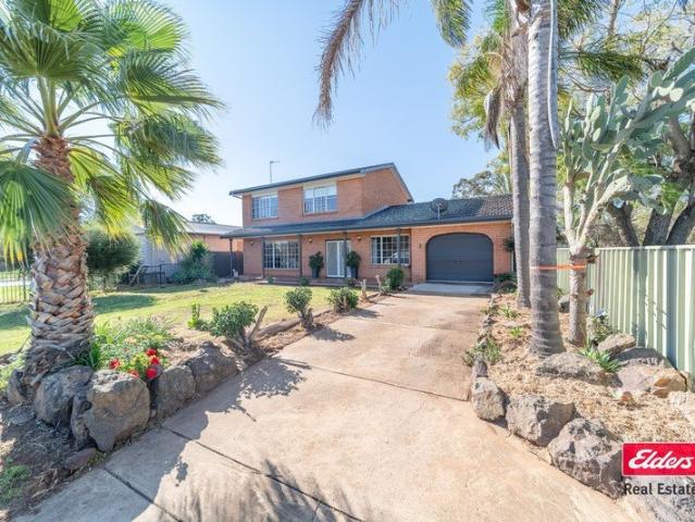TWO STOREY HOME WITH SWIMMING POOL