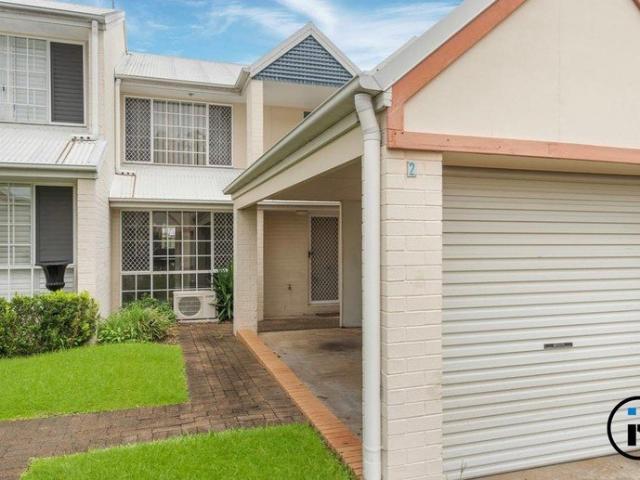 Two Storey Townhouse in a Convenient Location