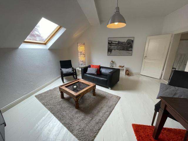 Two story apt. in Wuppertal Louisen District, Wuppertal Amsterdam Apartments for Rent