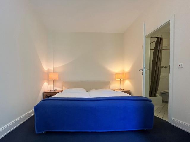Two room apartment in top location, Westend south near the old opera house, Frankfurt Amsterdam Apartments for Rent
