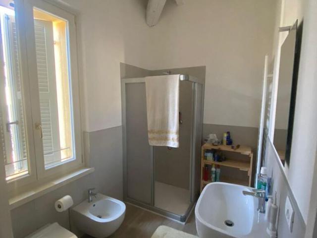 Two rooms Apartment RENOVATED FURNISHED FOR RENT ERBE SQUARE AREA Verona Centro Storico