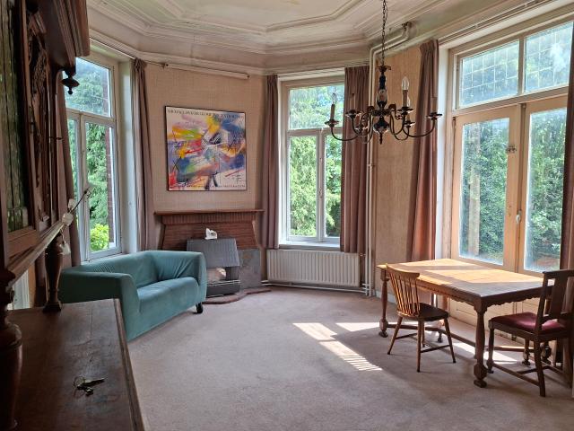 Twee kamers te huur
