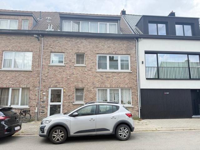 TWEE SLAAPKAMER APP + TERRAS + GARAGEBOX