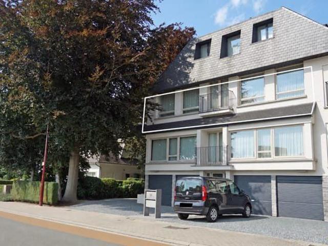 Twee slaapkamer appartement in centrum Boechout