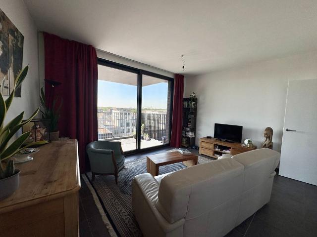 Twee slaapkamer appartement met terras