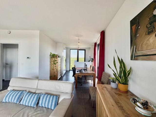 Twee slaapkamer appartement met terras