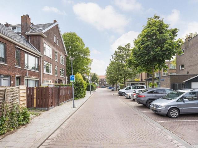 Tweede verdieping is te huur from 1 Sep 2026