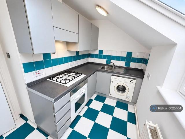 Tweedy Road, Bromley, BR1 1 bed flat to rent £1,500 pcm £346 pw