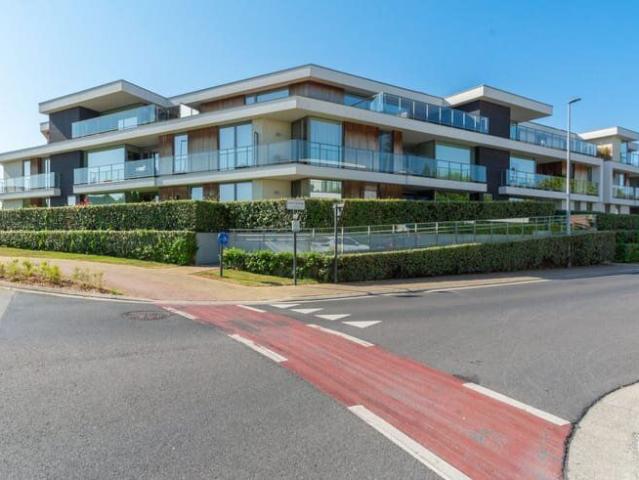 Tweeslaapkamer appartement op het gelijkvloers in het har.
