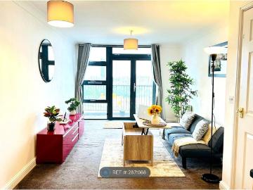 Twelvetree Crescent, London E3, 1 bed flat to rent, £1,895 pcm | PrimeLocation