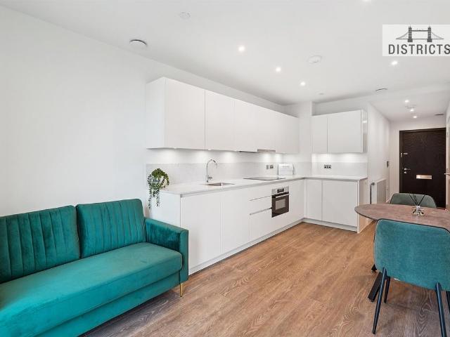Twelvetrees Park, Manor Road E16, 1 bed flat to rent, £2,100 pcm | PrimeLocation