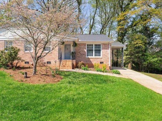 Twelve Oaks Ter, Greenville, Condo For Sale