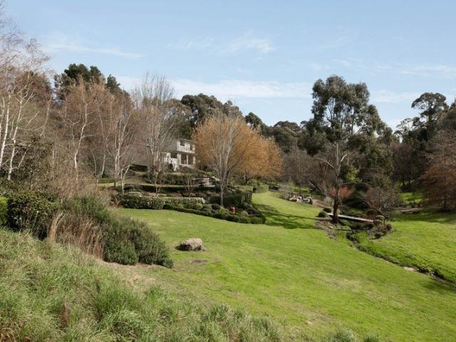 Twenty Years in the Making. A Remarkable 1.26 Hectare Hills Estate