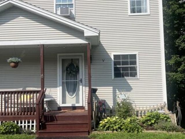 Twin Ct, Saint Albans Town, Home For Sale
