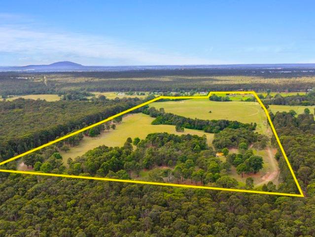 'Twin Creeks' Mundamia Development Ready