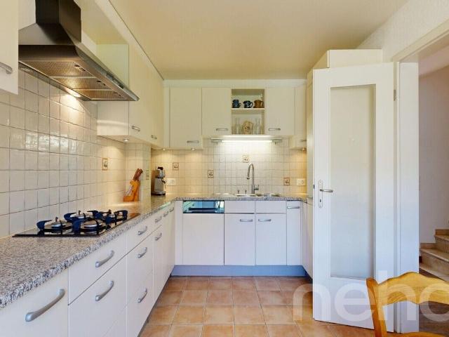 Twin house with 5.5 rooms on sale in Rolle 208 m² | dreamo. Ch