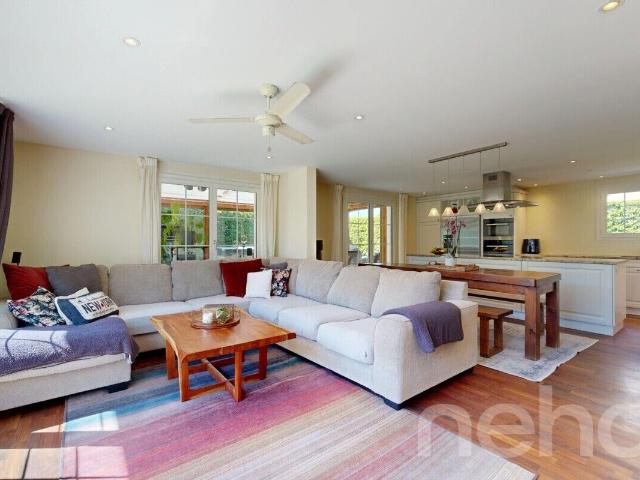 Twin house with 6.5 rooms on sale in Buonas 183 m² | dreamo. Ch