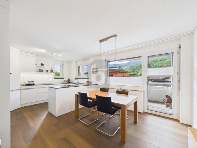 Twin house with 8 rooms on sale in Heiligkreuz Mels 210 m² | dreamo. Ch