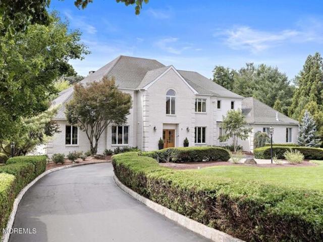 Twin Lakes Dr, Manalapan, Home For Sale