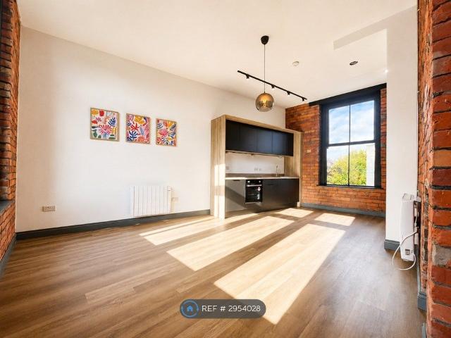 Twist Lane, Leigh WN7, 1 bed flat to rent, £850 pcm | PrimeLocation