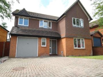 Twyford, Reading, Berkshire RG10, 4 bed detached house to rent, £2,500 pcm | PrimeLocation