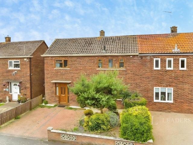 Twyford Road, Hadlow, Tonbridge TN11, 4 bed semi detached house to rent, £3,000 pcm | PrimeLocation