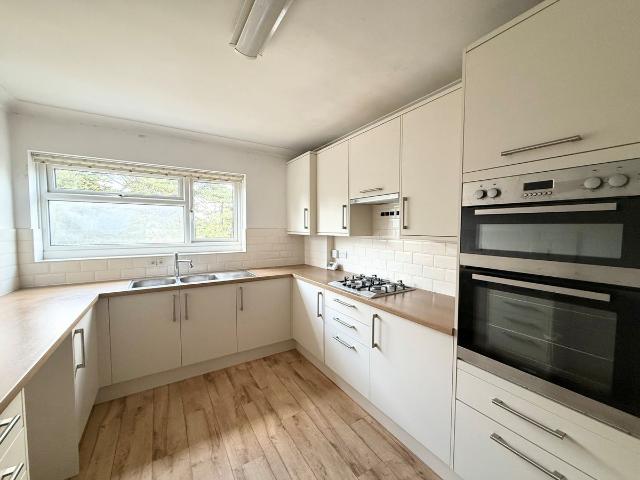 Twynham Road, Bournemouth BH6, 2 bed flat to rent, £1,350 pcm | PrimeLocation