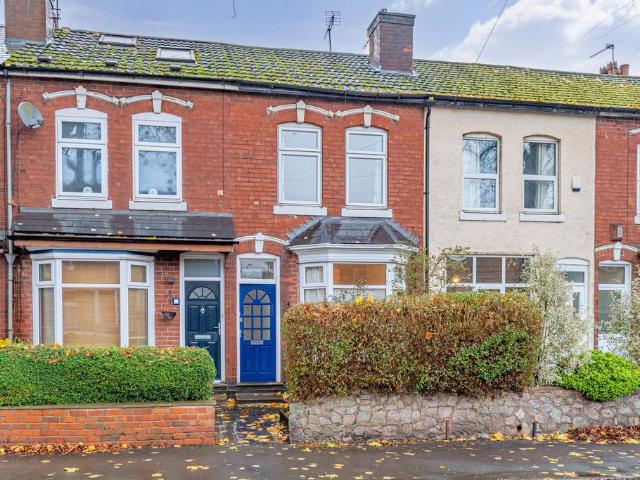 Twyning Road, Stirchley, Birmingham. 2 bed terraced house to rent £1,200 pcm £277 pw