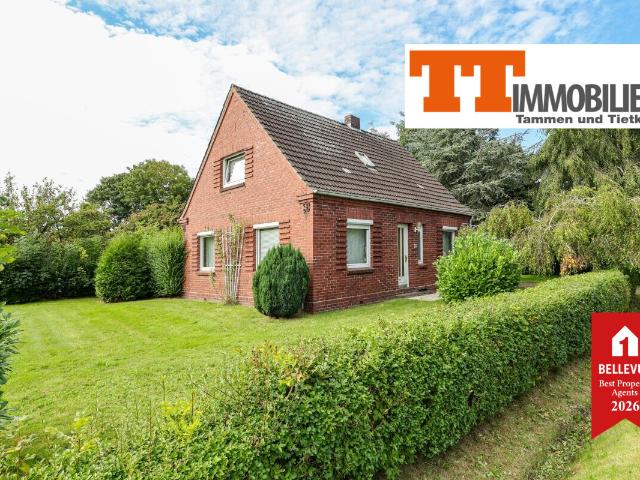 TT: Viel Platz für neue Ideen: Klinkerhaus auf Traumgrundstück in Rüstersiel!